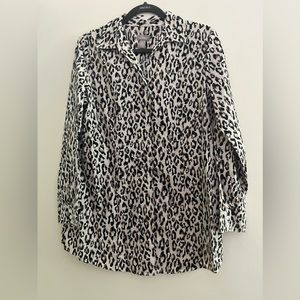 Chico’s Black White and Grey Cotton Cheetah Print Tunic Size M